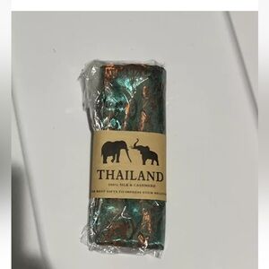 Thailand 100% Silk & Cashmer